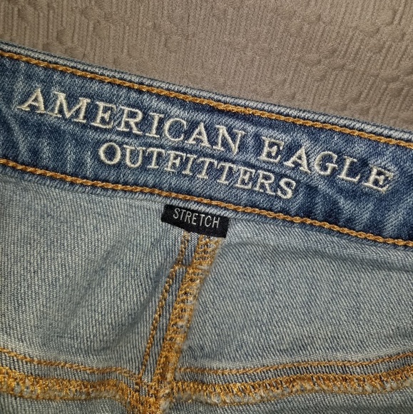 Why Poshmark? - Picture 3 of 8